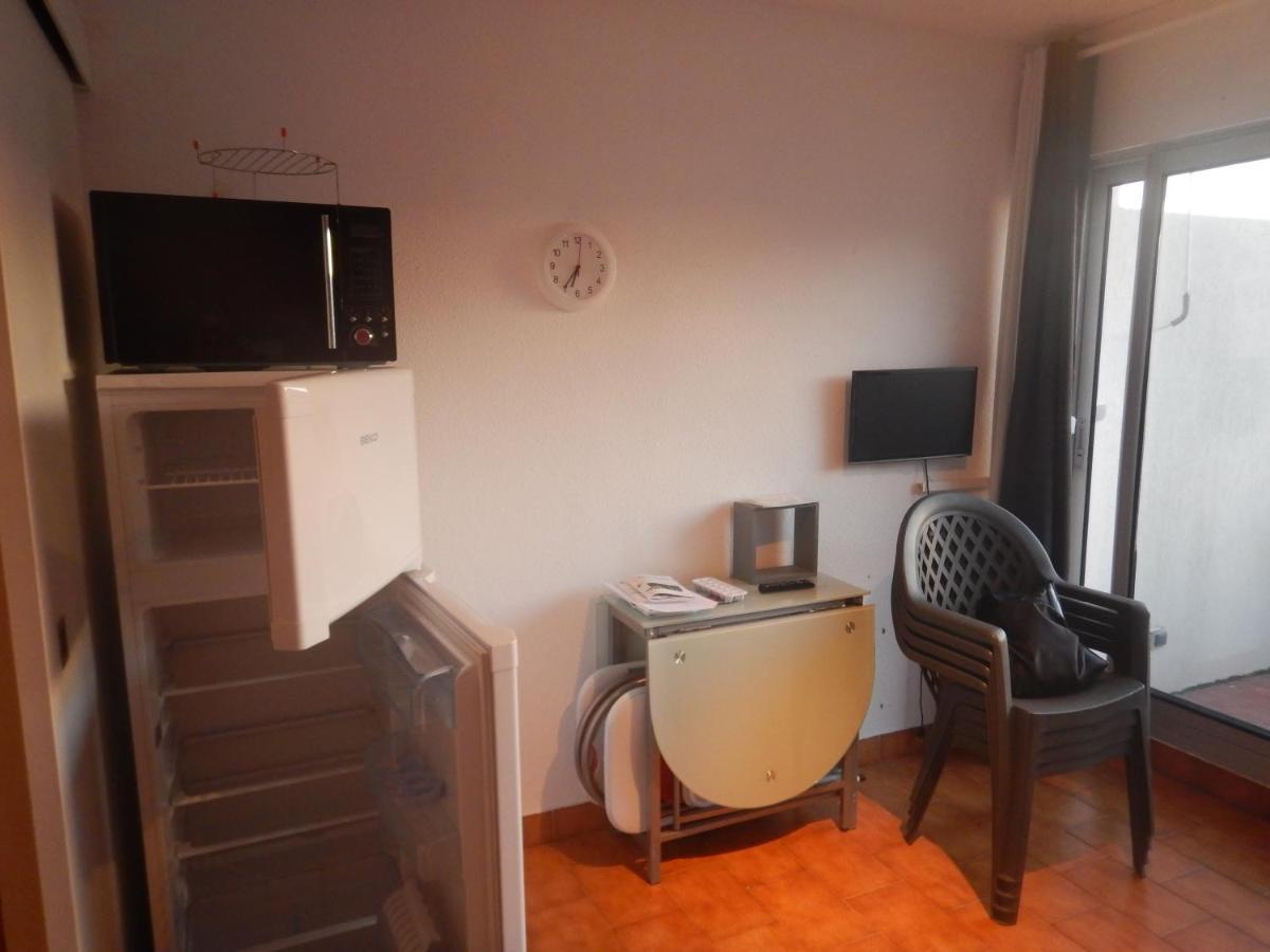 3 Etoiles Studio 4 Couchages Residence Port Cros A Sete Luaran gambar