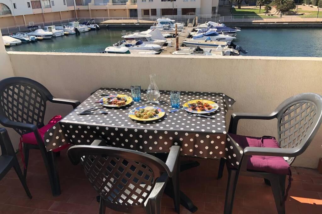 3 Etoiles Studio 4 Couchages Residence Port Cros A Sete Luaran gambar